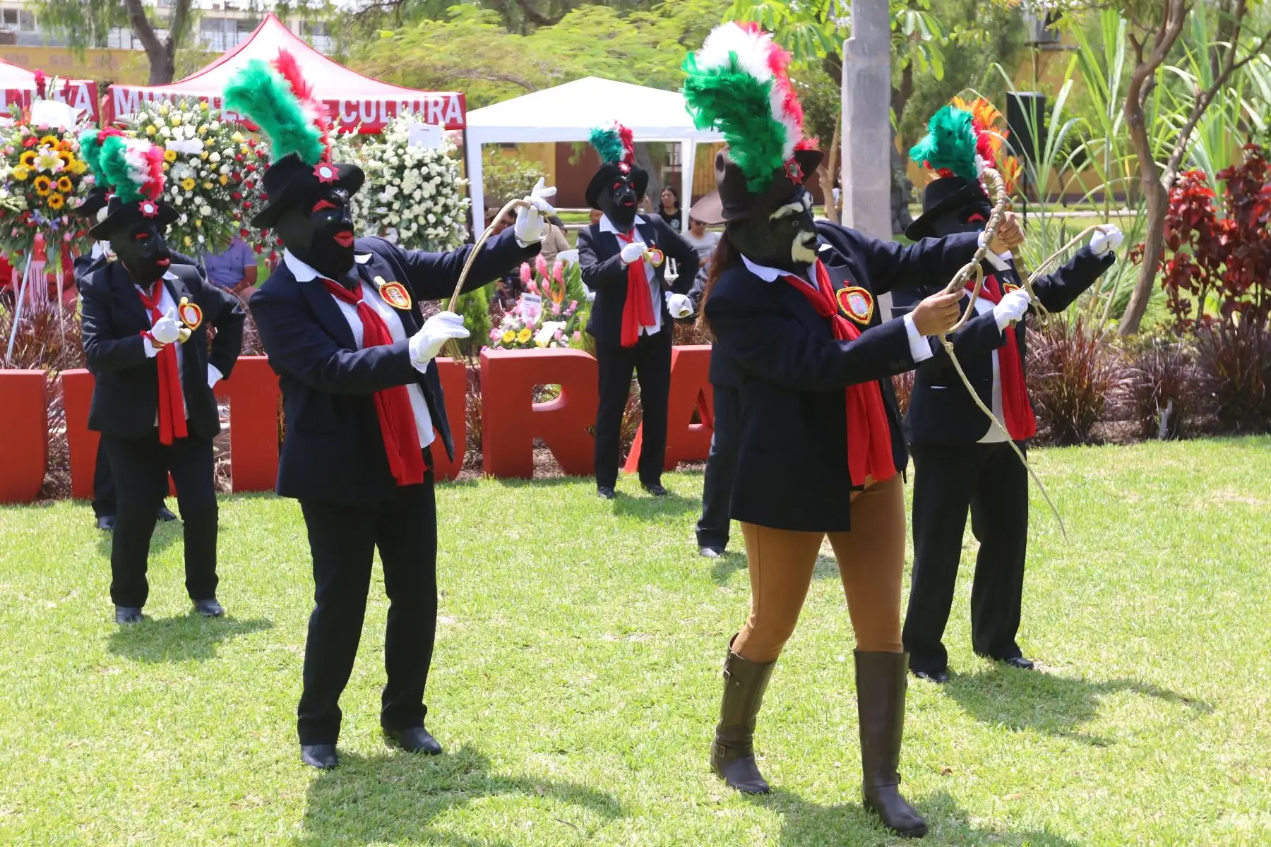 En el Museo Nacional de Arqueología, Antropología e Historia del Perú, ubicado en Pueblo Libre, se realizó una ceremonia especial en homenaje por el 144 aniversario del nacimiento de Julio C. Tello, en el marco de las celebraciones del Día del Arqueólogo Peruano. FOTO: ANDINA/Héctor Vinces
