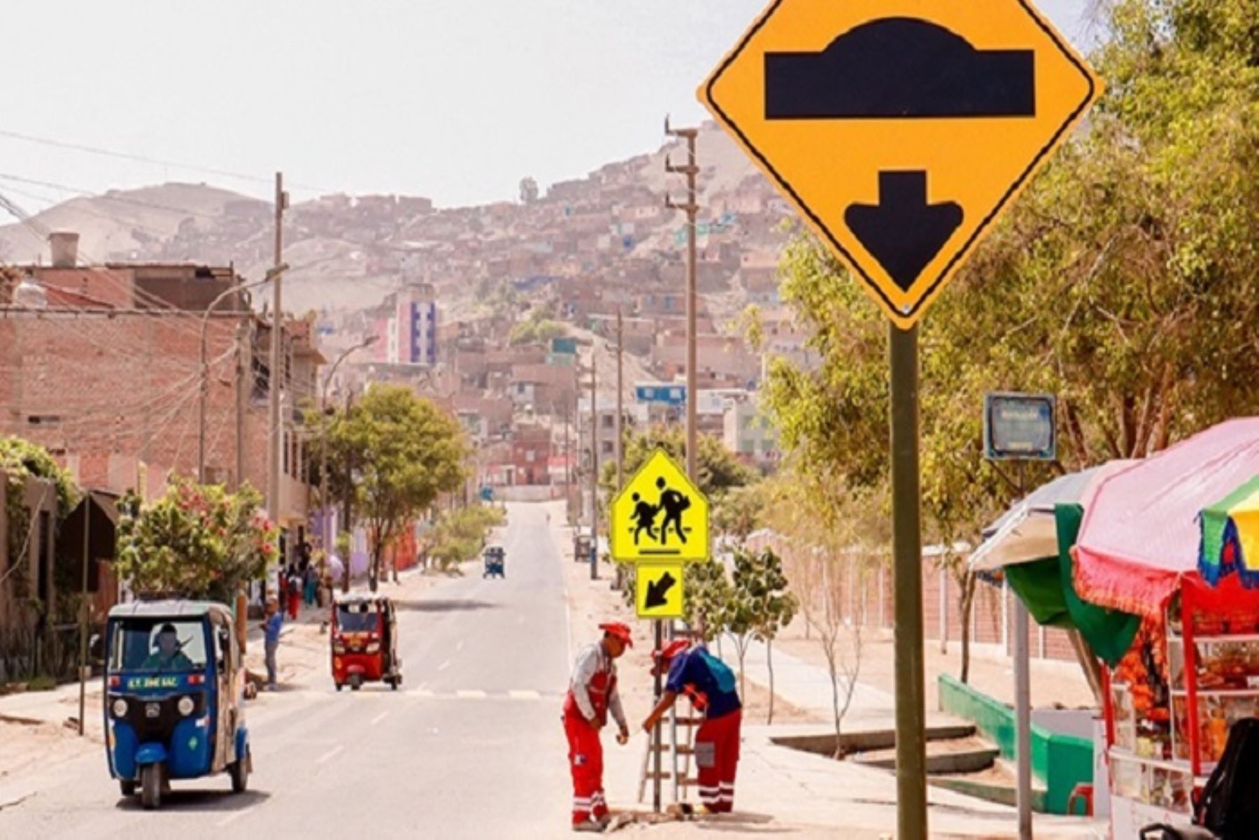 Huaral: mejoran seguridad vial en zonas escolares en entornos de 11 colegios