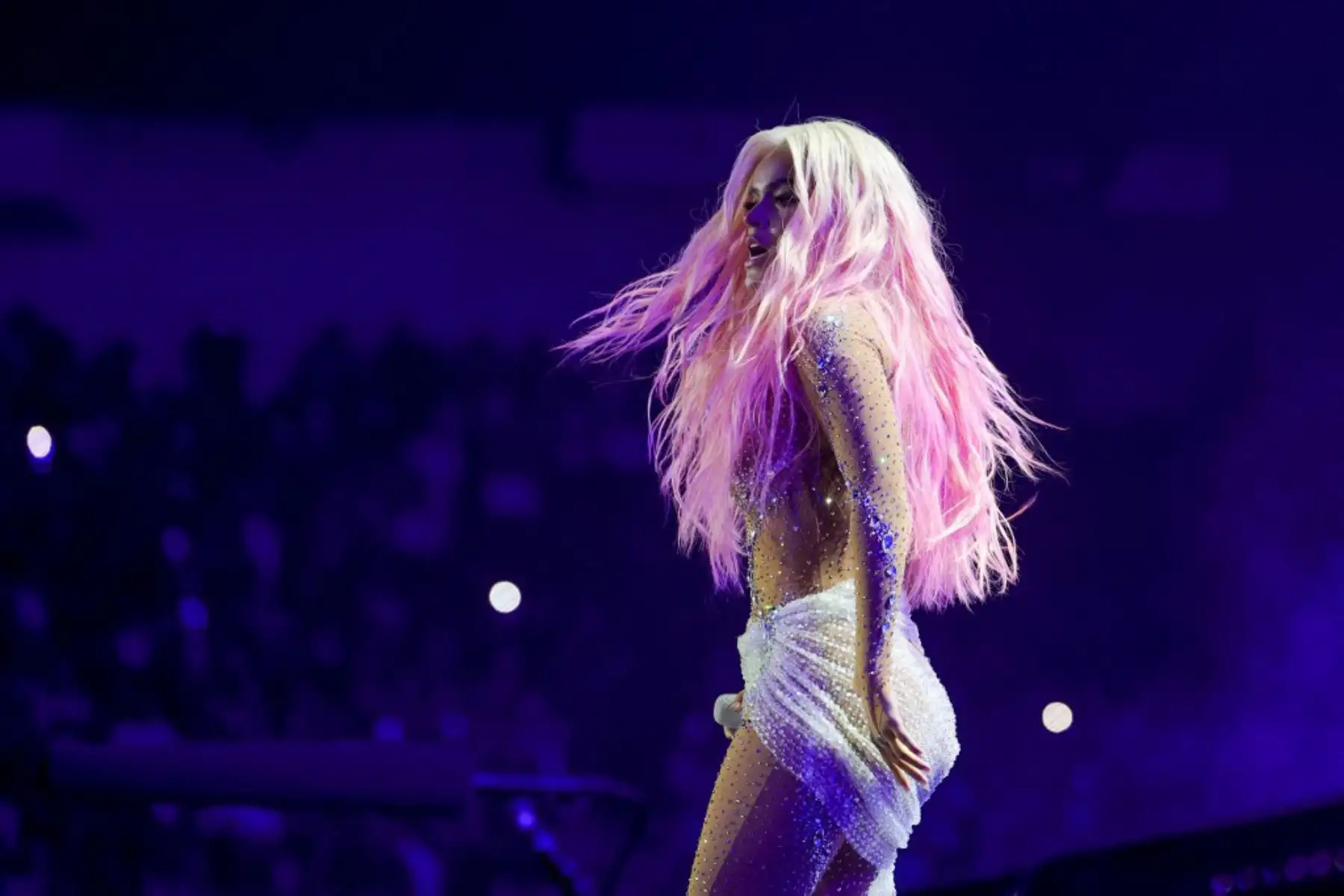 Karol G se presenta durante el primer show de su gira MaÒana Ser· Bonito en el Allegiant Stadium el 10 de agosto de 2023 en Las Vegas, Nevada. Foto: AFP