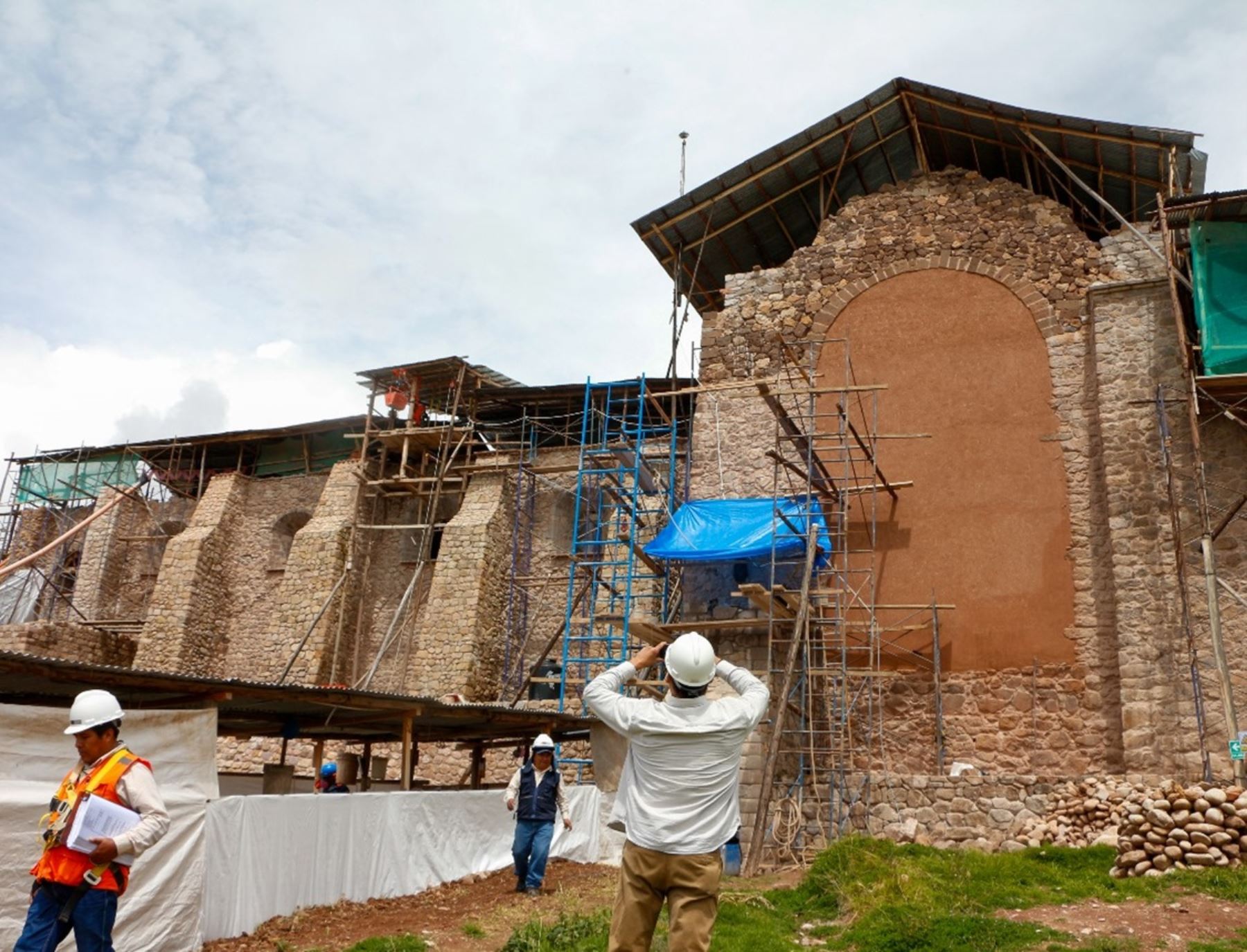 Supervisan avances de los trabajos de restauración de tres templos emblemáticos de origen colonial ubicados en Umachiri, Orurillo y Juli, región Puno. ANDINA/Difusión