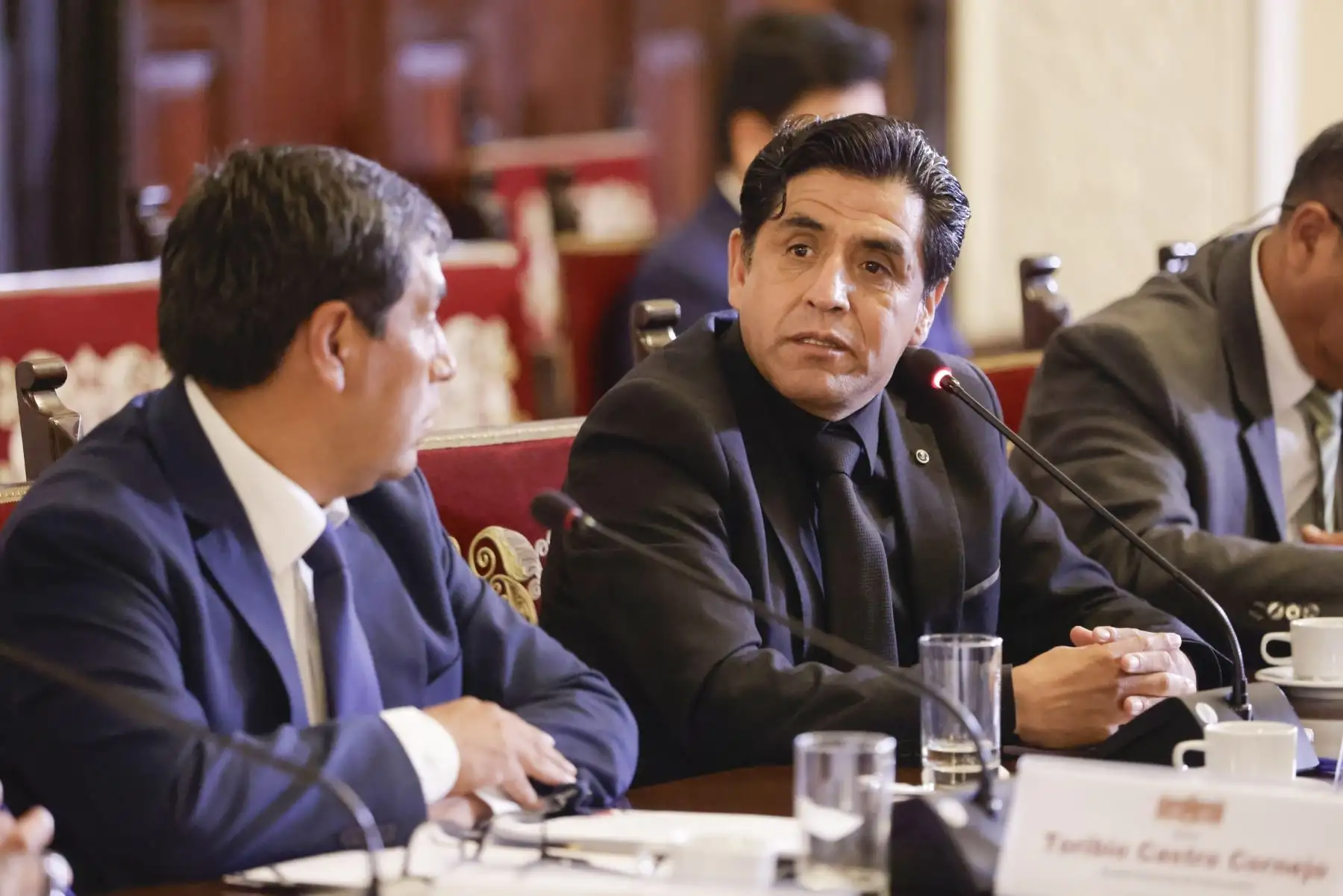 La presidenta de la república, Dina Ercilia Boluarte Zegarra, sostuvo una reunión de trabajo con alcaldes representantes de la Asociación de Municipalidades del Perú. Foto: ANDINA/ Prensa Presidencia
