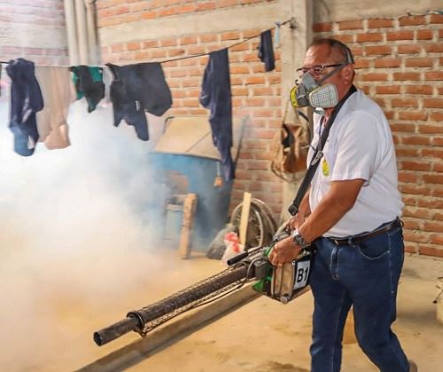Tumbes: 16 mil viviendas fumigadas en lucha contra el dengue en primeros 15 días de abril