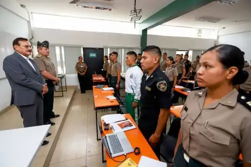 Ministro del Interior, Walter Ortiz, supervisó mejoramiento de la infraestructura e instalaciones de la Escuela PNP de Puente Piedra. Foto: ANDINA/Difusión.
