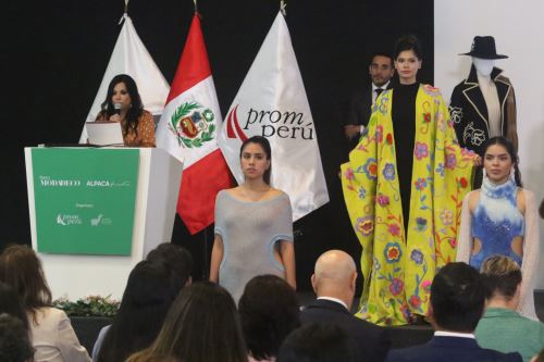 Miinistra de Comercio Exterior y Turismo anuncia la realización del evento  Moda Deco y Alpaca Fiesta 2024  con sede en  Arequipa