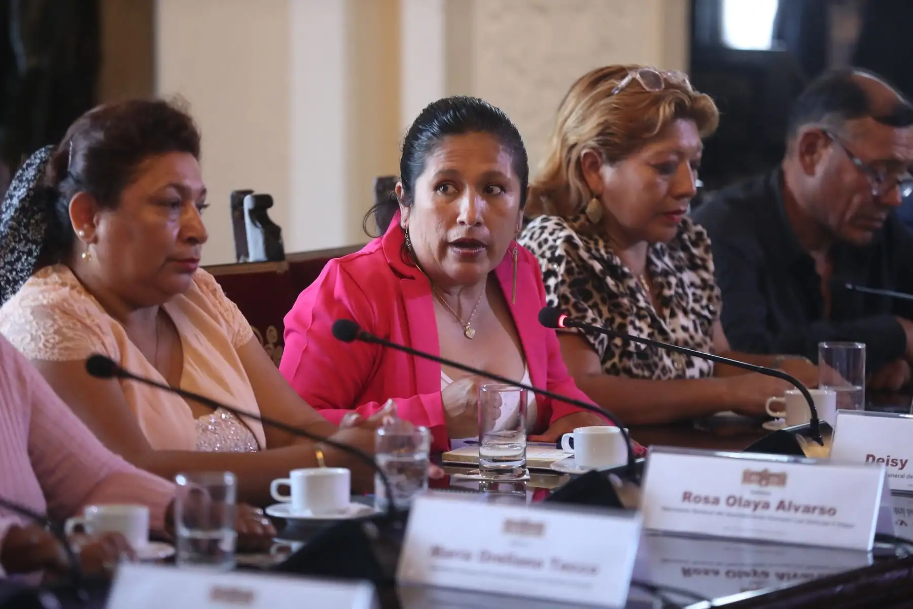 Presidenta Dina Boluarte, lidera reunión de trabajo con colectivos que representan a jóvenes y pueblos de la región Áncash.
Foto: ANDINA/Prensa Presidencia