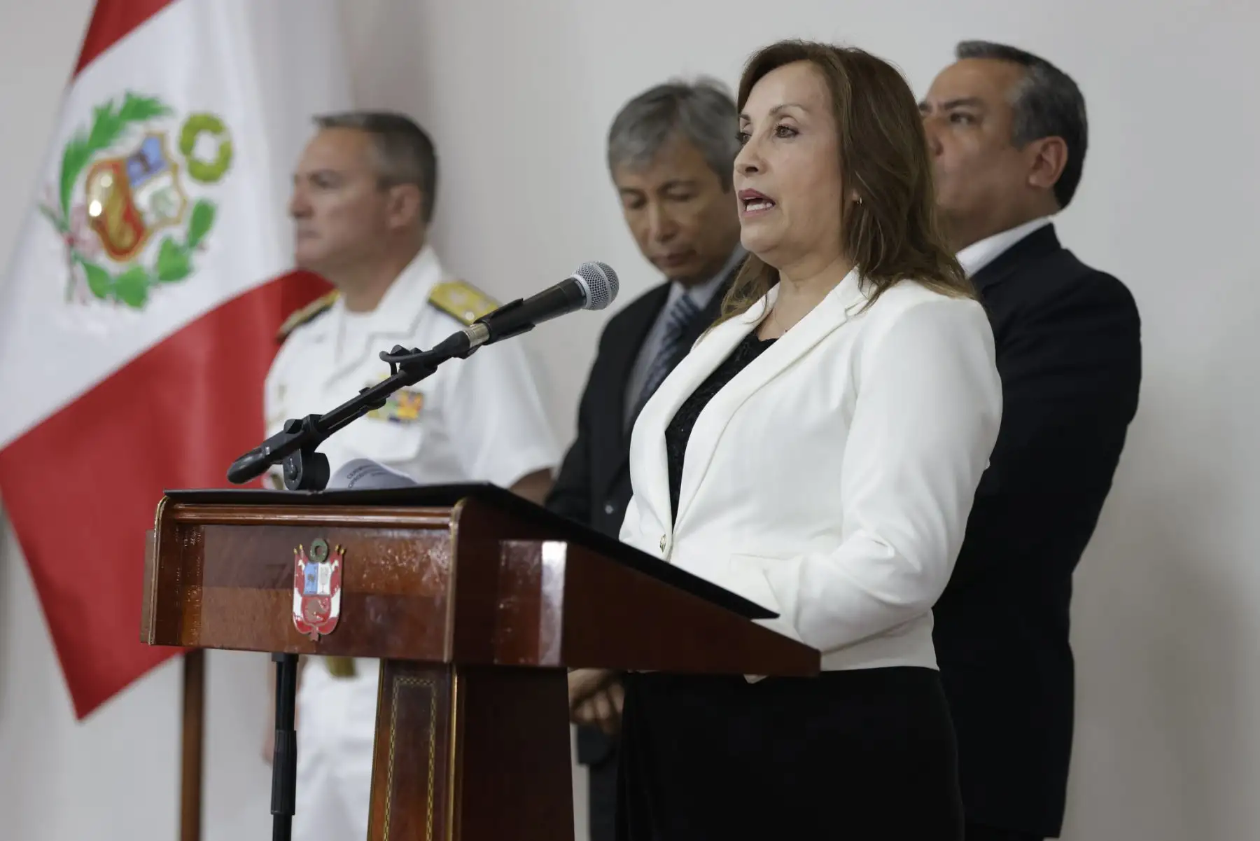 Presidenta Dina Boluarte participa de la suscripción del contrato entre SIMA y HD Hyundai Heavy Industries, para la coproducción de 4 unidades navales.
Foto: ANDINA/Prensa Presidencia