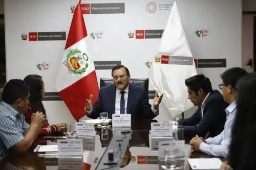 Ministro del Interior trató temas de seguridad ciudadana con autoridades de Cajamarca