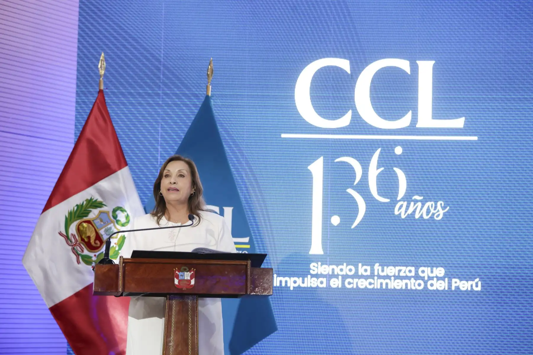 Presidenta de la república, Dina Boluarte, participó en la ceremonia por el 136° Aniversario de la Cámara de Comercio de Lima - CCL y Día del Comercio.
 Foto: ANDINA/Presidencia Perú