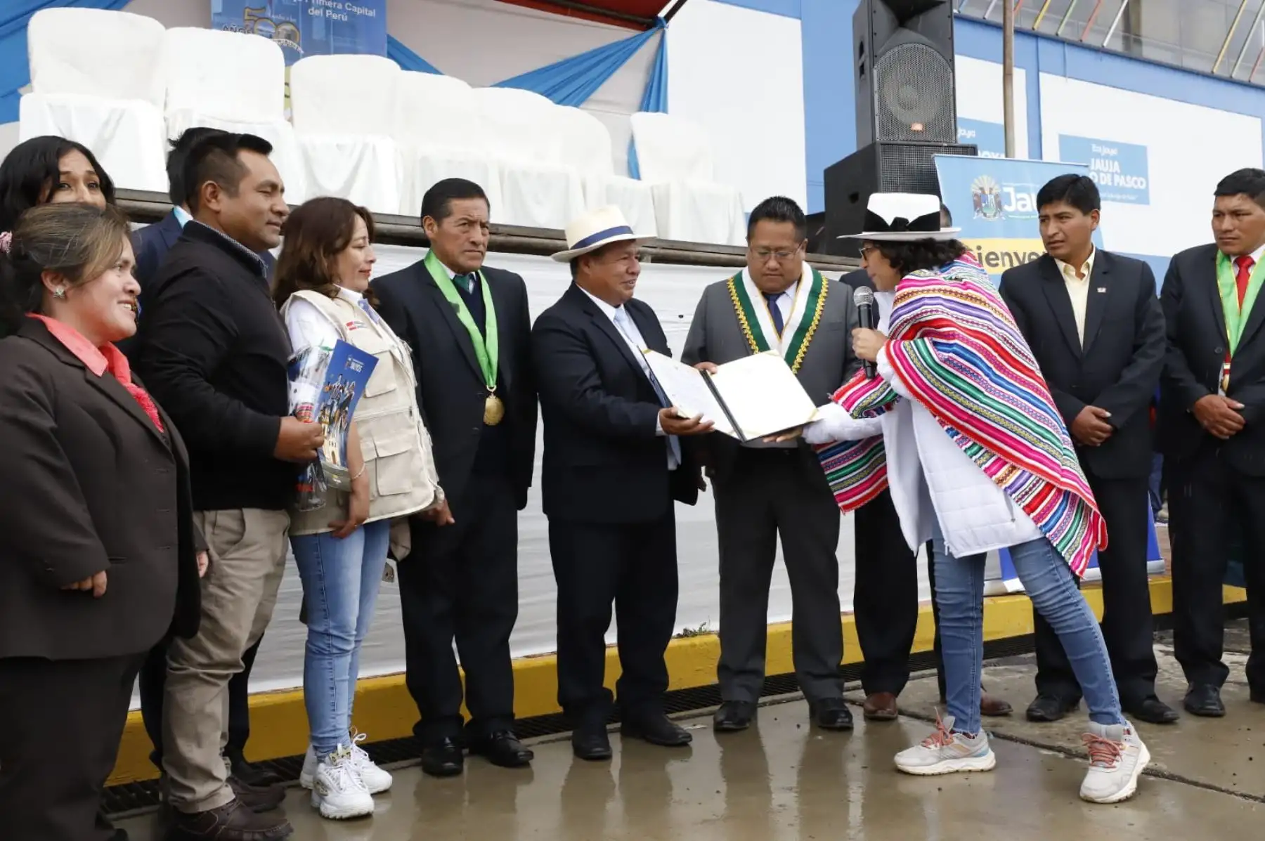 La Resolución Viceministerial N.° 000019-2024-VMPCIC/MC, que declara oficialmente Patrimonio Cultural de la Nación a la danza, añade que aunque es una representación de la adoración del Niño Dios por los pastores, siguiendo el argumento bíblico, la danza también es interpretada como una forma de agradecimiento a Dios por los productos del año y como forma de garantizar una buena producción para el año entrante.
Foto: ANDINA/Mincul