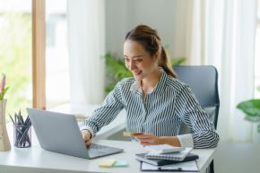 Las plataformas digitales  con domicilio en el extranjero de servicios intangibles pagarán IGV en el Perú, ANDINA/Difusión