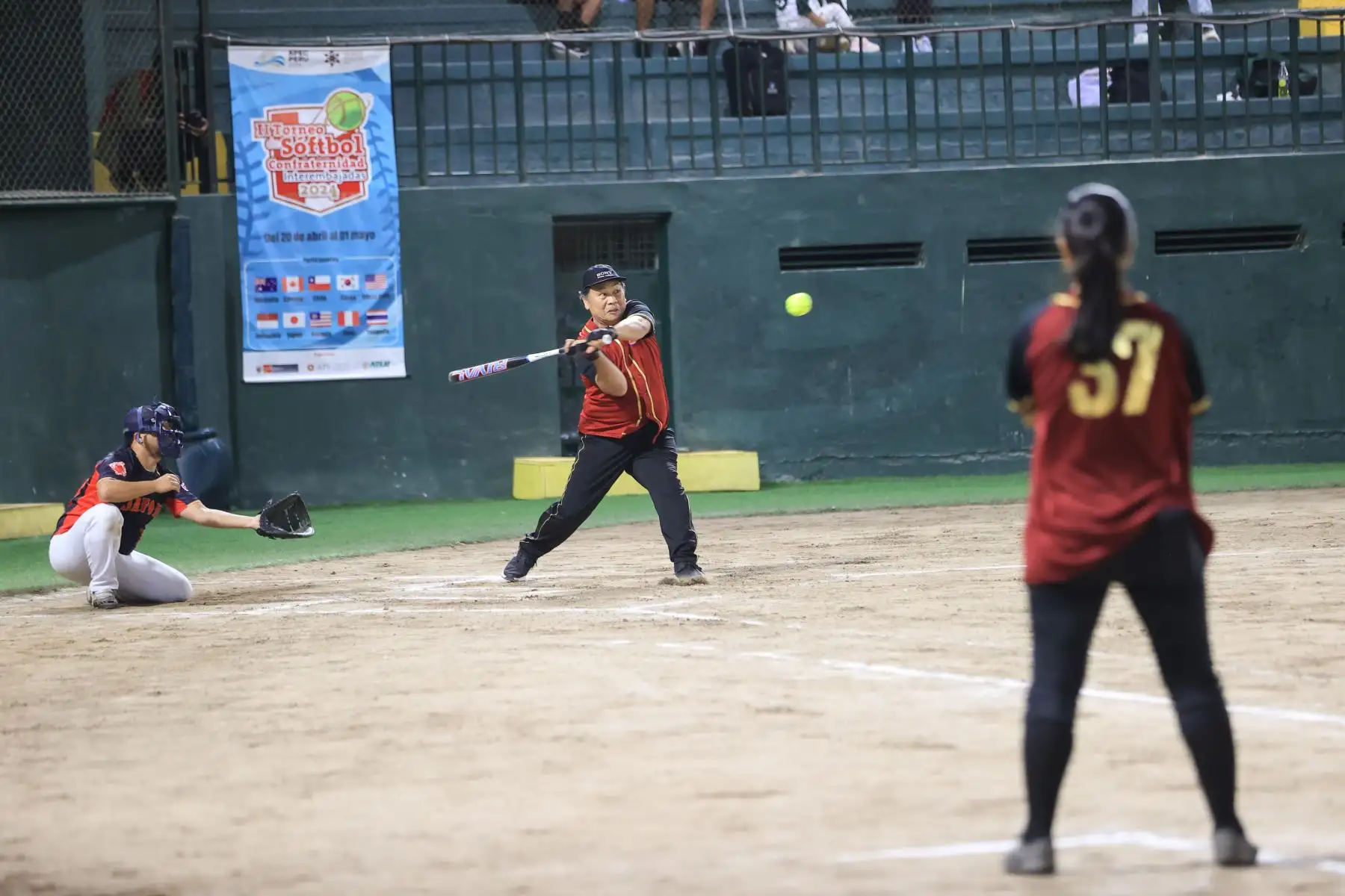 Se dio inicio al II Torneo de Softbol Interembajadas Apec Perú 2024 donde participan los equipos de Japón, Australia, Canadá, Chile, Corea, USA, Indonesia, Malasia y Tailandia. Foto: ANDINA/Jhonel Rodríguez Robles