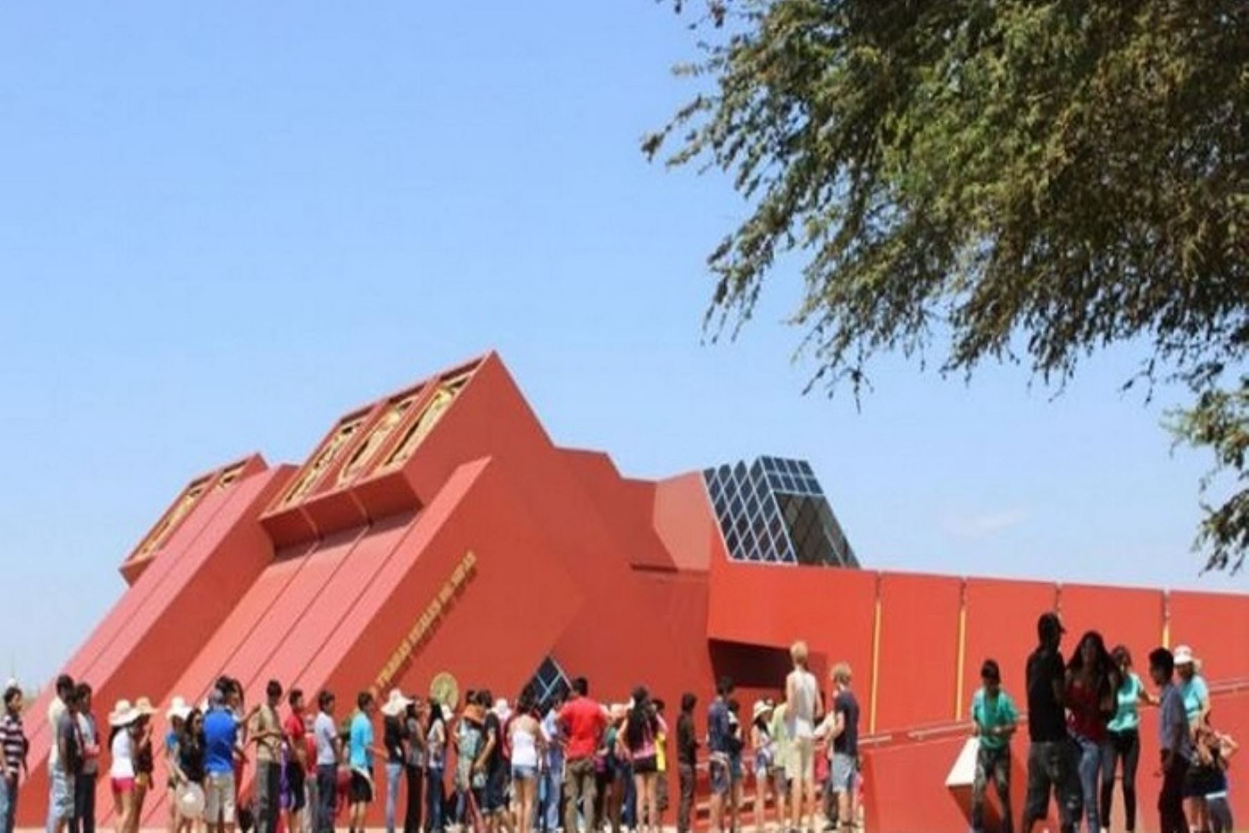 Museo Tumbas Reales de Sipán es el más visitado, pues alcanzó un total de 38 393 visitantes; seguido del Museo Arqueológico Nacional Bruning con 17 930 personas.
