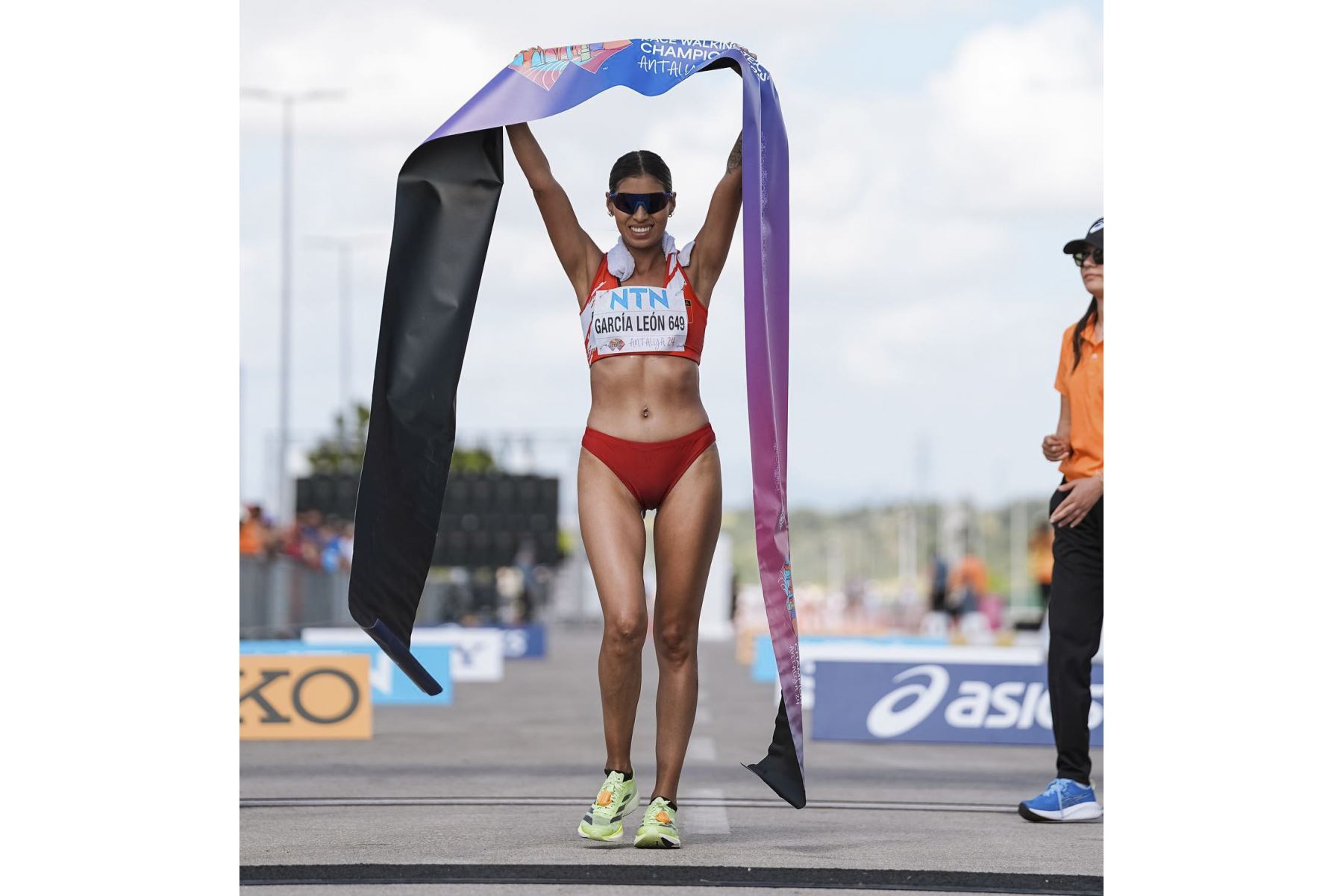 Kimberly García ganó la medalla de oro en la prueba de los 20 kilómetros en el Mundial de Marcha por Equipos disputado en Turquía. Foto: World Athletics