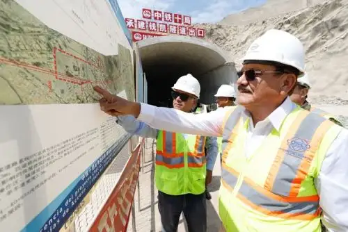 Titular del Interior realizó una proyección de cómo se darían las condiciones de seguridad y el trabajo con la Policía Nacional del Perú (PNP) en el área de influencia del megapuerto. Fotos: Mininter.