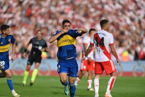 Clásico argentino: Boca Juniors de Luis Advíncula venció por 3-2 a River Plate