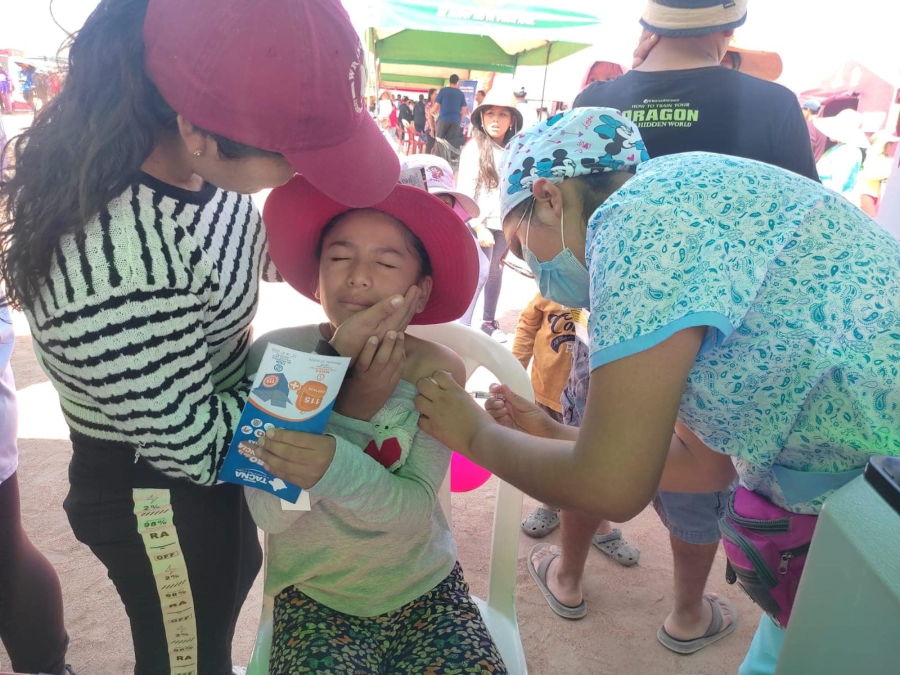 La Diresa Tacna espera inmunizar a más de 4,000 personas, entre niños y adultos mayores, durante la campaña Semana de Vacunación en las Américas que organiza el Minsa. ANDINA/Difusión