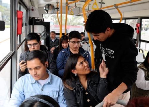 Las municipalidades de Trujillo y Piura capacitaron a choferes sobre el protocolo de prevención ante acoso sexual en el transporte público. ANDINA/Difusión