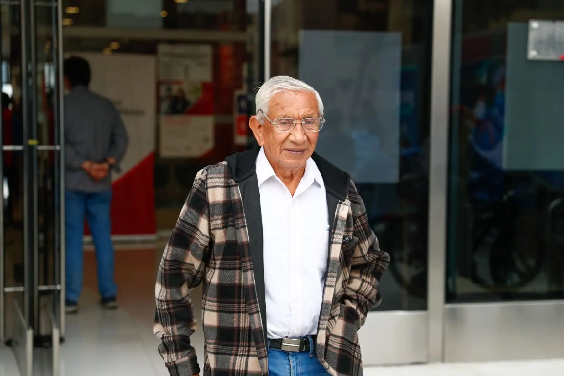 El Banco de la Nación (BN) inicia el pago al primer grupo del 2024 de los exaportantes al Fondo Nacional de Vivienda (Fonavi). El pago está dirigido a 153,182 fonavistas mayores de 80 años y pertenecientes a las listas del 1 al 19.
Foto: ANDINA/Daniel Bracamonte