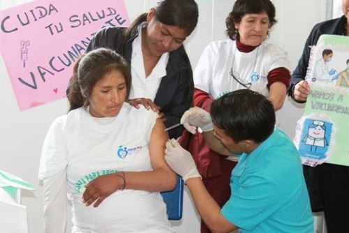 Semana de Vacunación en las Américas: ya son más de 200,000 personas vacunadas a la fecha. Foto: ANDINA/Difusión.
