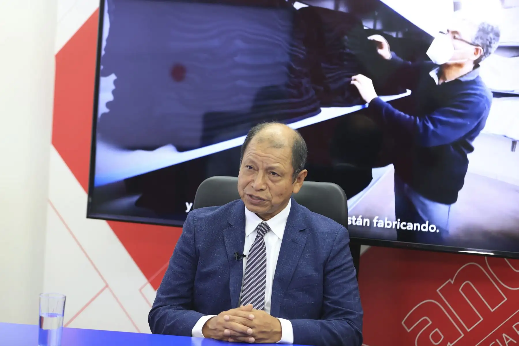 Entrevista al ministro de Trabajo Daniel Maurate en Andina al Día sobre acciones para impulsar el empleo y la lucha contra la informalidad en el Perú. Foto: ANDINA/Jhonel Rodríguez Robles