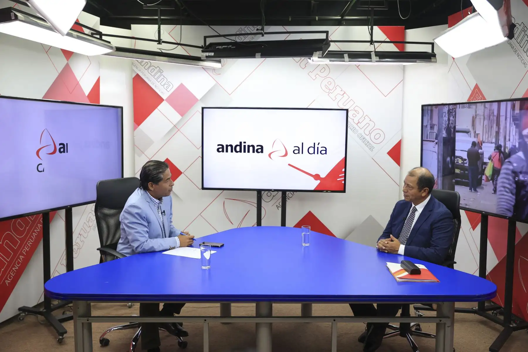 Entrevista al ministro de Trabajo, Daniel Maurate, en Andina al Día sobre acciones para impulsar el empleo y la lucha contra la informalidad en el Perú. Foto: ANDINA/Jhonel Rodríguez Robles