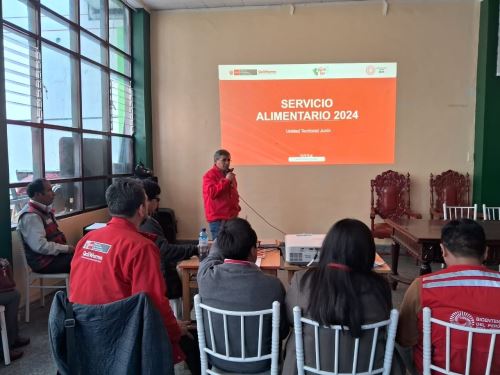 Qali Warma participó en Huancayo de mesa técnica donde se evaluó acciones para optimizar el servicio alimentario escolar que se entrega a estudiantes de Junín. ANDINA/Difusión