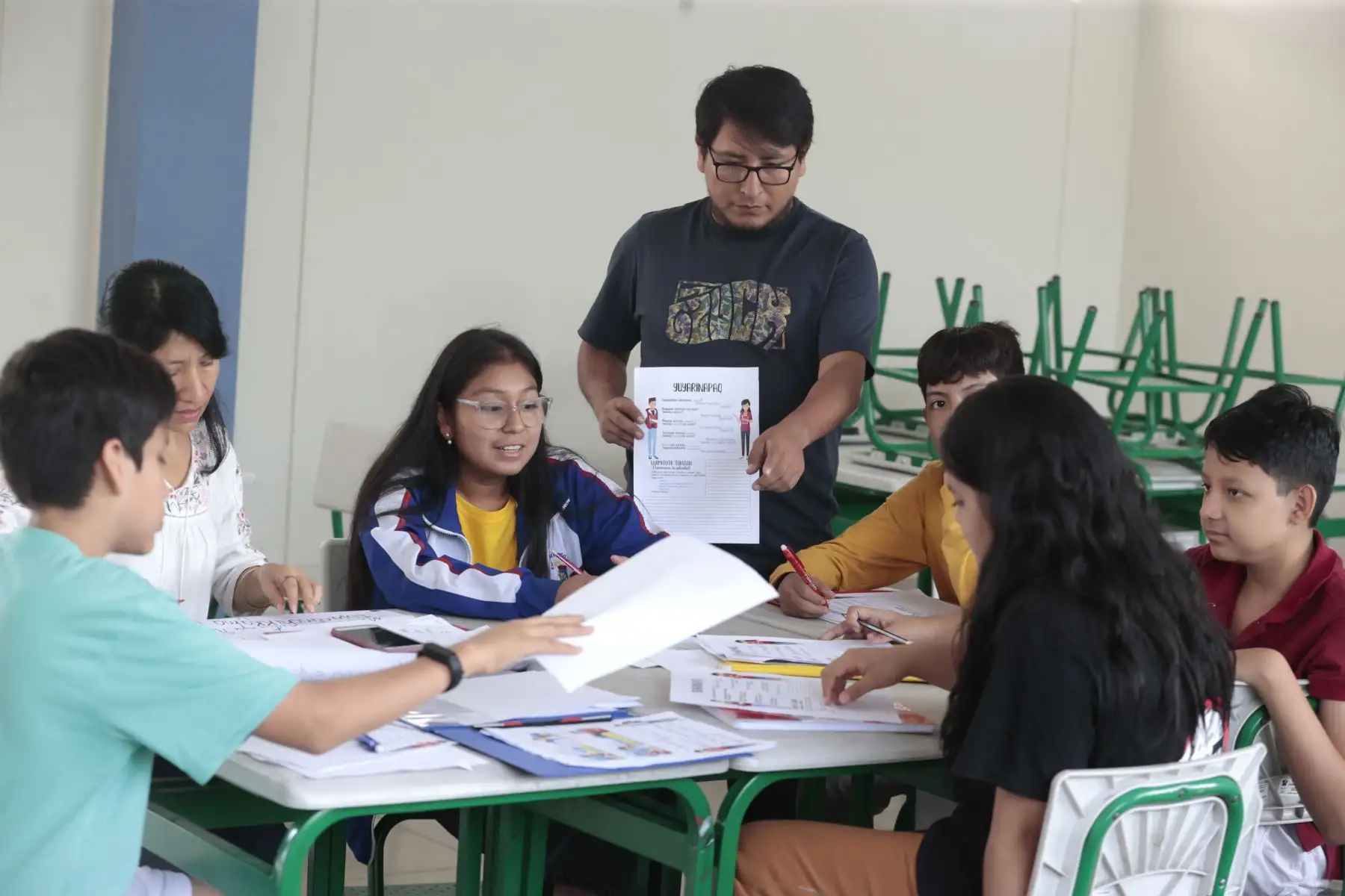 Actualmente, Ebert forma parte del proyecto piloto del Ministerio de Cultura para enseñar lenguas originarias en cuatro escuelas públicas del país. Es profesor de quechua en el Colegio Mayor Antenor Orrego, en San Juan de Lurigancho. Los tres restantes son de otras regiones para enseñar Shipibo Konibo, Kukama y Awajún.
Foto: ANDINA/Vidal Tarqui