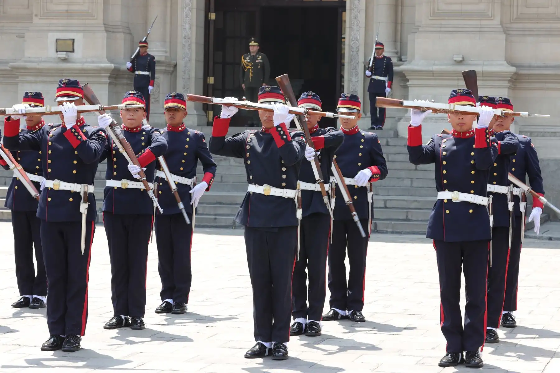 Tradicional cambio de guardia en Palacio de Gobierno. 
Foto: ANDINA/ Prensa Presidencia