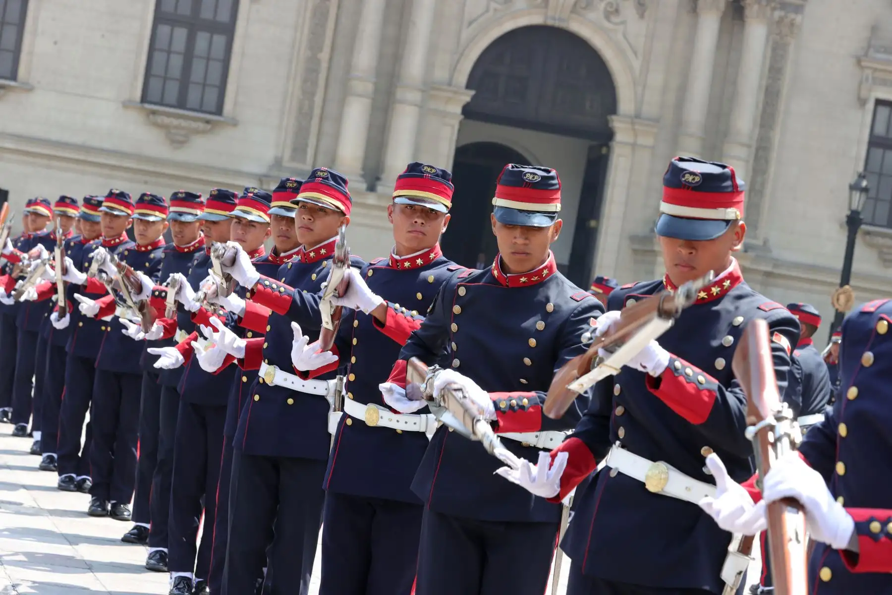 Tradicional cambio de guardia en Palacio de Gobierno. 
Foto: ANDINA/ Prensa Presidencia