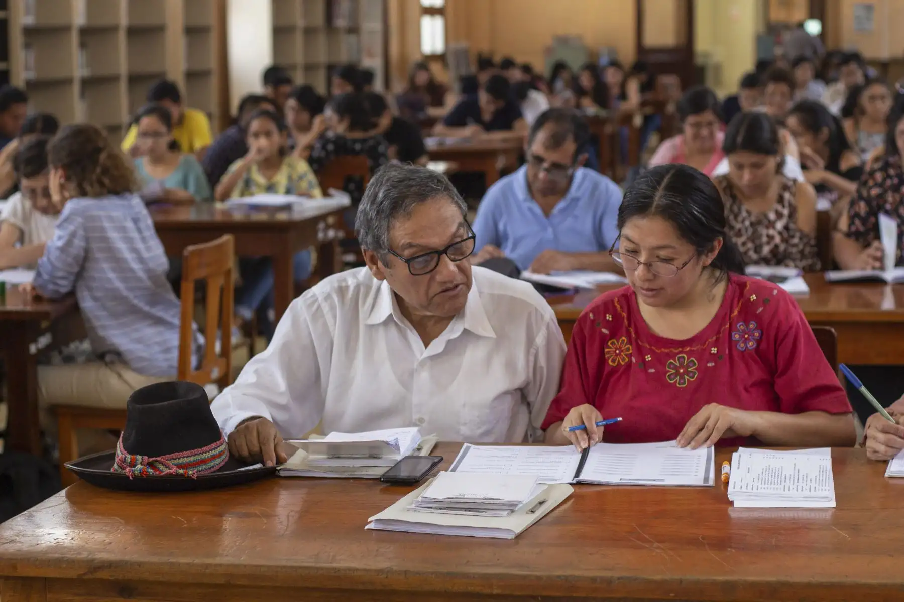 Actualmente, Ebert forma parte del proyecto piloto del Ministerio de Cultura para enseñar lenguas originarias en cuatro escuelas públicas del país. Es profesor de quechua en el Colegio Mayor Antenor Orrego, en San Juan de Lurigancho. Los tres restantes son de otras regiones para enseñar Shipibo Konibo, Kukama y Awajún.
Foto: ANDINA/Archivo personal