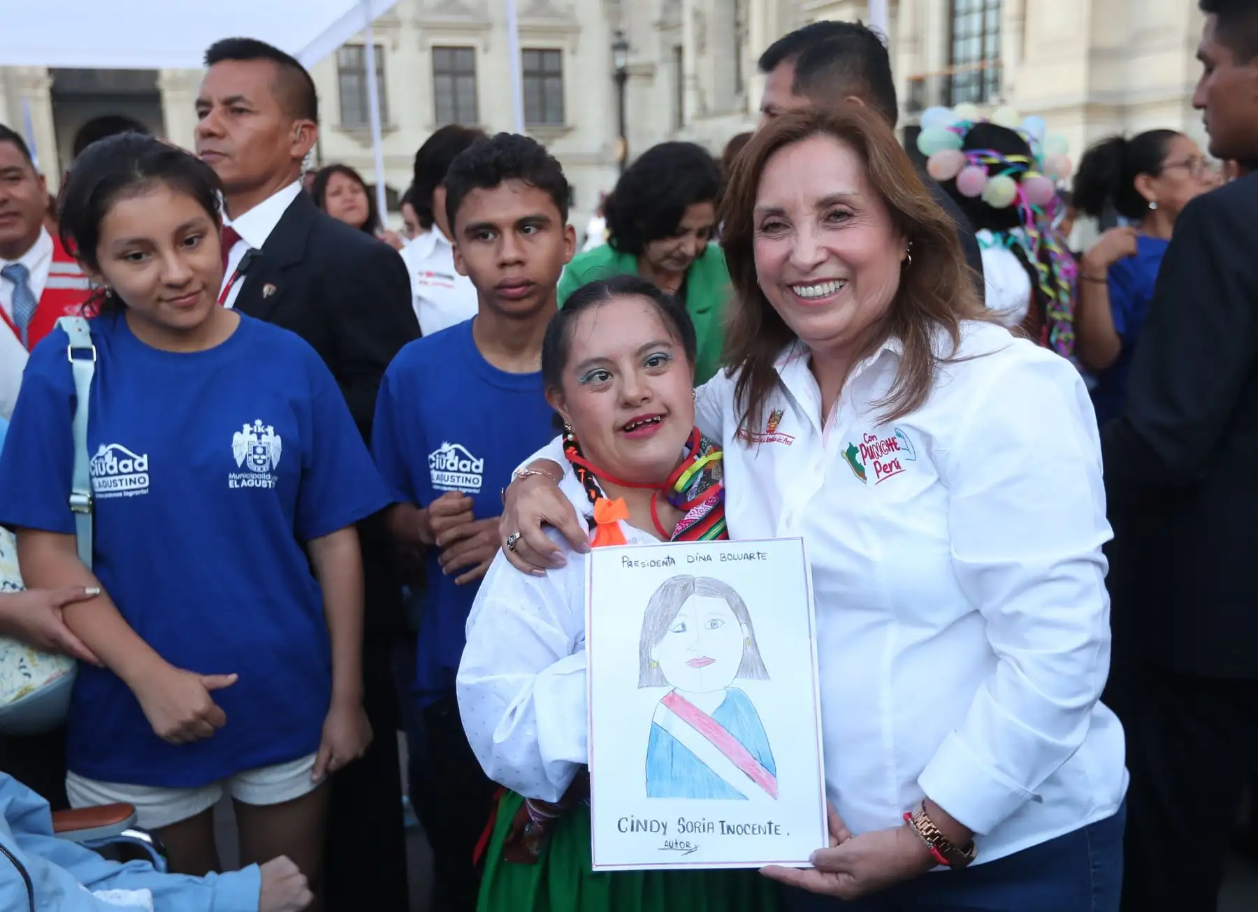 Presidenta Dina Boluarte participa en la entrega de carnets a usuarios del MIMP Conadis.
Foto: ANDINA/Prensa Presidencia