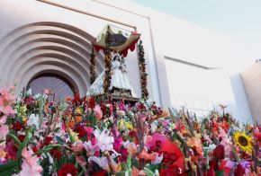 La veneración de la Virgen de Chapi forma parte de la identidad que define a los arequipeños. Hoy 1 de mayo es el día central de la festividad que congrega a miles de devotos.