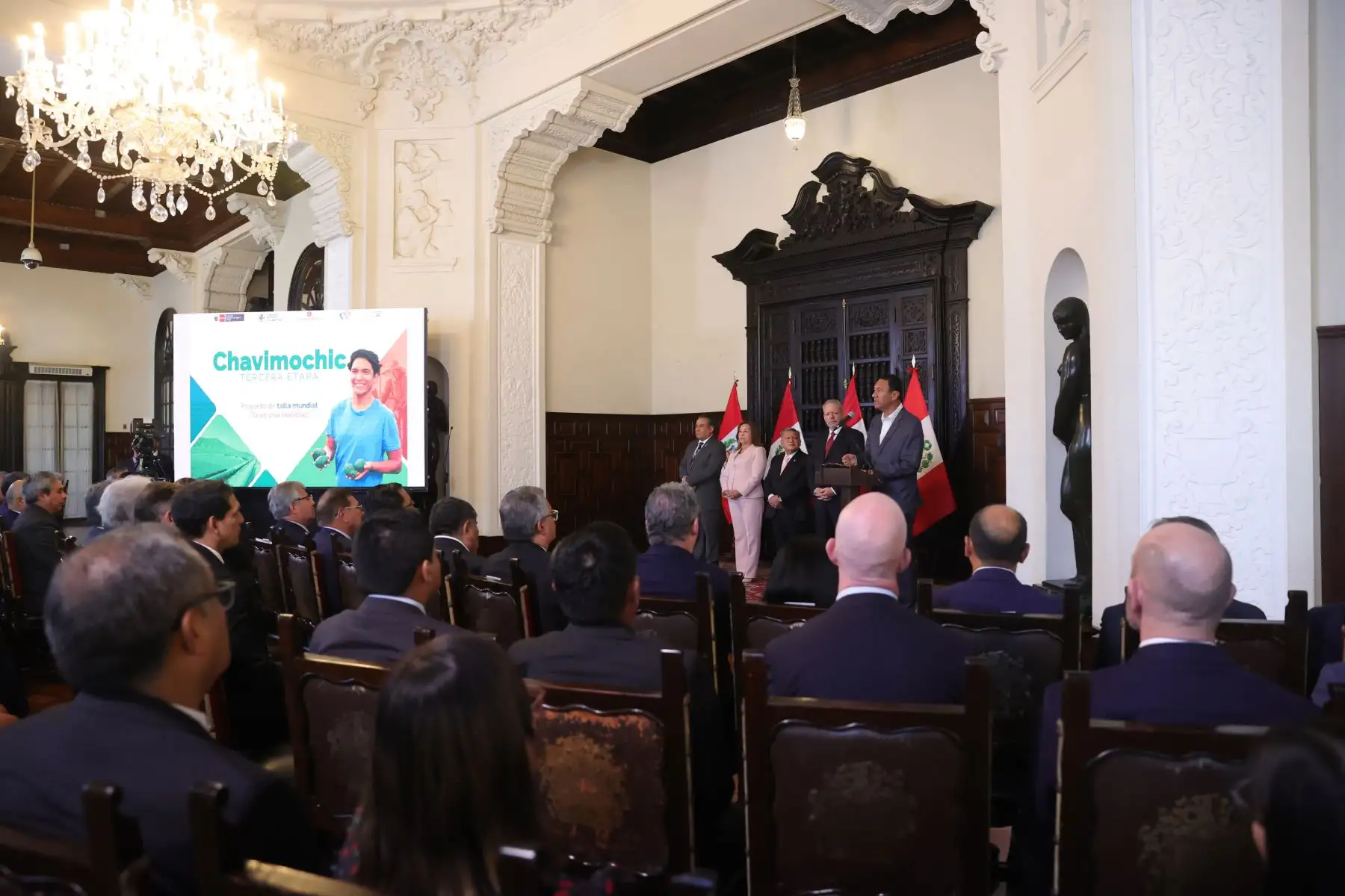 Presidenta Dina Boluarte lideró suscripción del acuerdo G2G para la contratación del servicio de asistencia técnica del proyecto Chavimochic tercera etapa. 
Foto: ANDINA/Prensa Presidencia