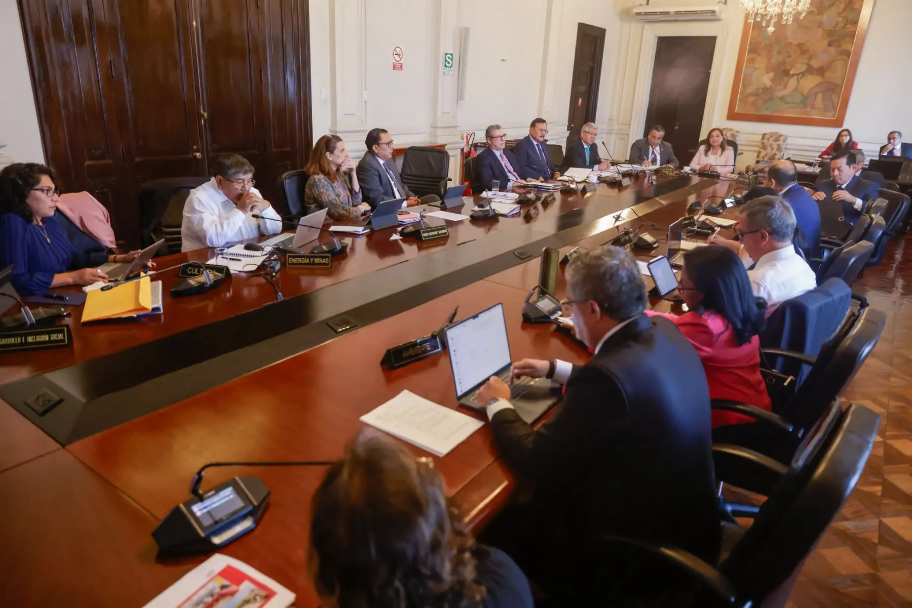 Presidenta Dina Boluarte encabeza sesión del Consejo de Ministros.
Foto: ANDINA/Prensa Presidencia