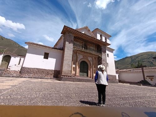 Autoridades de Cusco dispusieron el cierre temporal de la iglesia colonial San Pedro Apóstol, conocida como la "Capilla Sixtima", tras los daños causados por el sismo de magnitud 4.4. Foto: ANDINA/Percy Hurtado