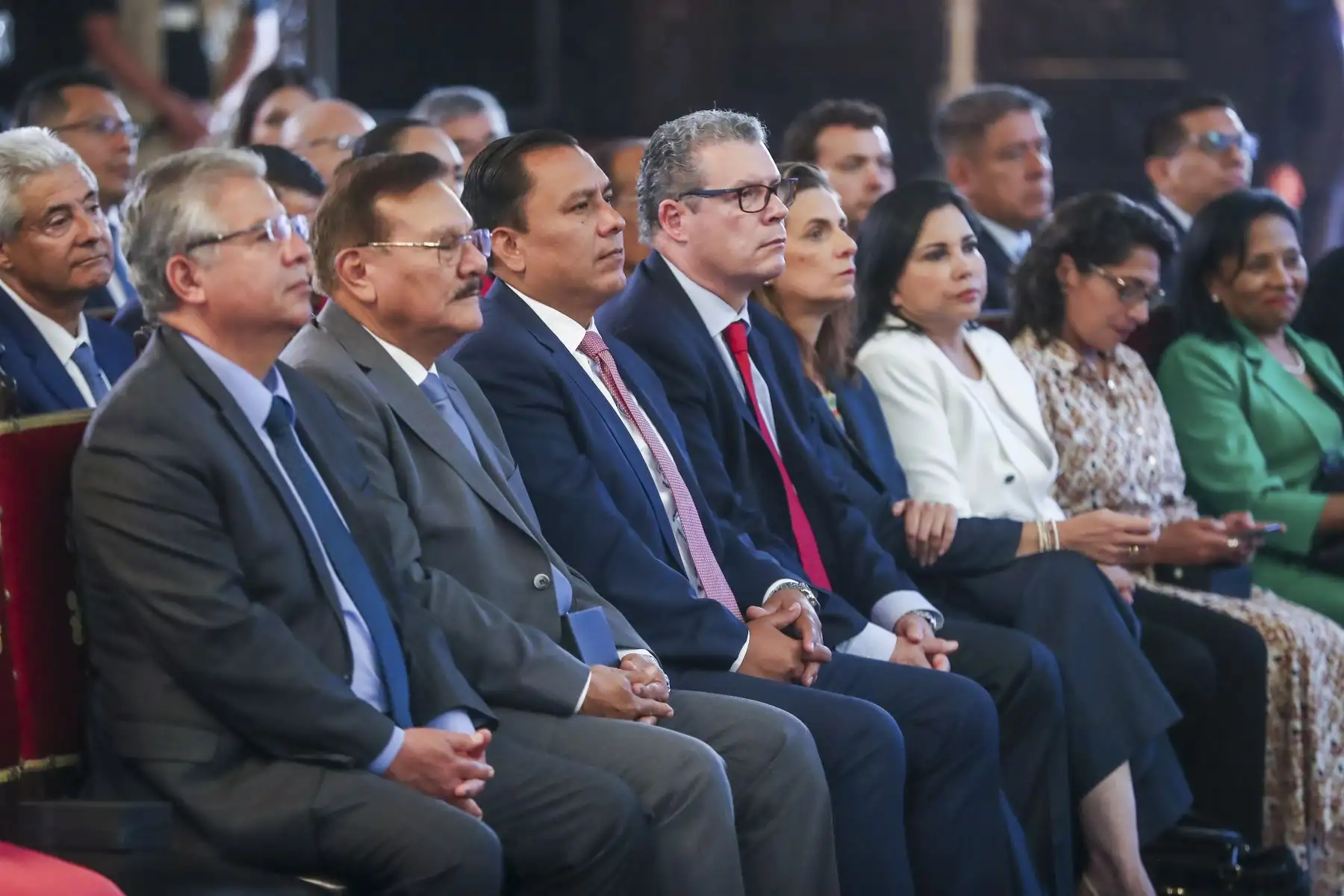 Presidenta de la República, Dina Ercilia Boluarte Zegarra, lideró la ceremonia de condecoración de la Orden del Trabajo 2024

Foto:ANDINA/Presidencia