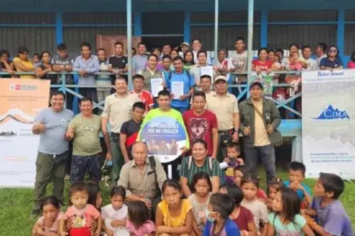 El Parque Nacional Cordillera Azul suscribió cuatro acuerdos de conservación a favor de la Comunidad Nativa La Cumbre, del pueblo indígena shipibo-konibo, y de los centros poblados: Fernando Belaunde de Terry y Nuevo San Martín, en la región Loreto, y San José de Yanayacu, en la región San Martín, el cual beneficiarán a más de 600 familias.