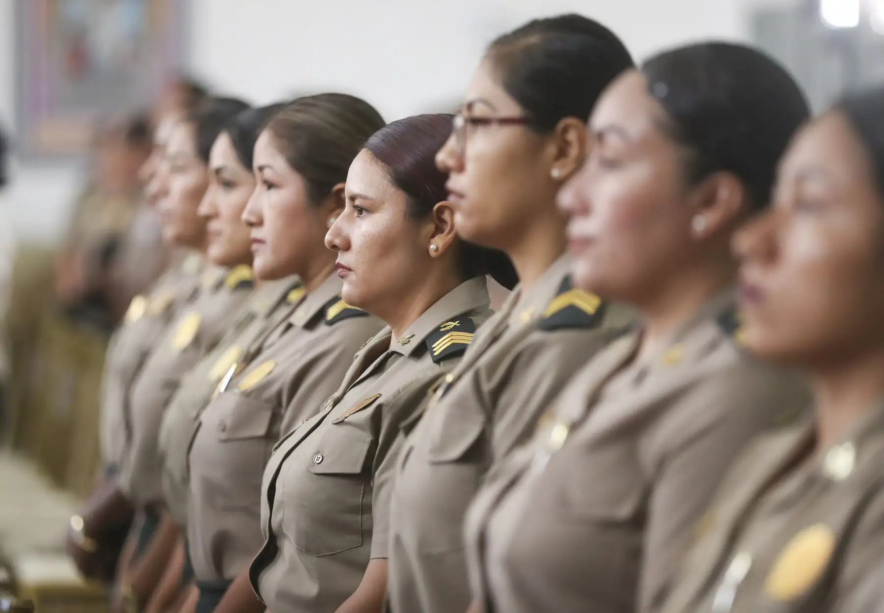 Presidenta Dina Boluarte participa en la ceremonia de conmemoración del Día de la Mujer Policía. Foto: Presidencia