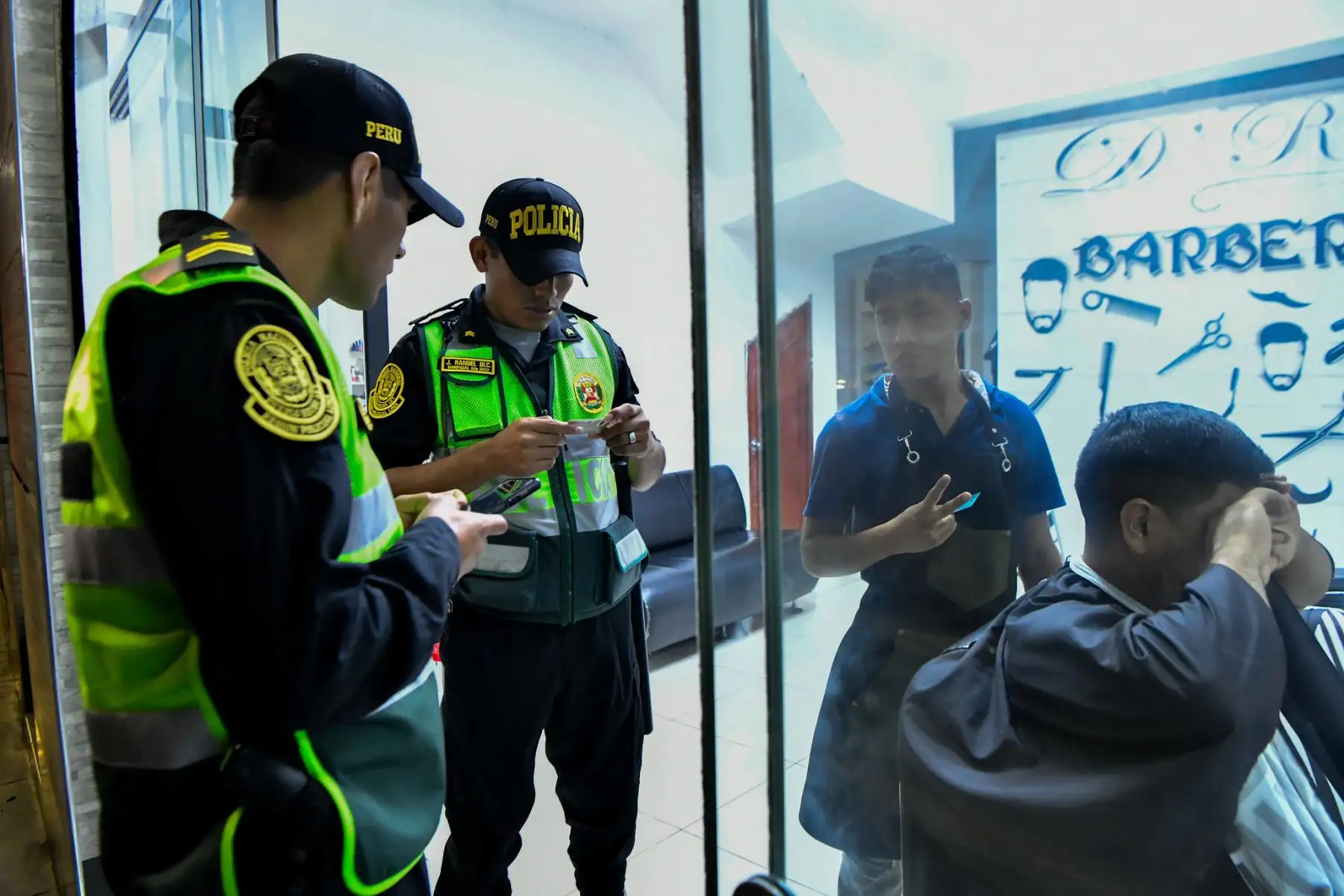 Migraciones intervino a más de 30 mil extranjeros en primer trimestre del año