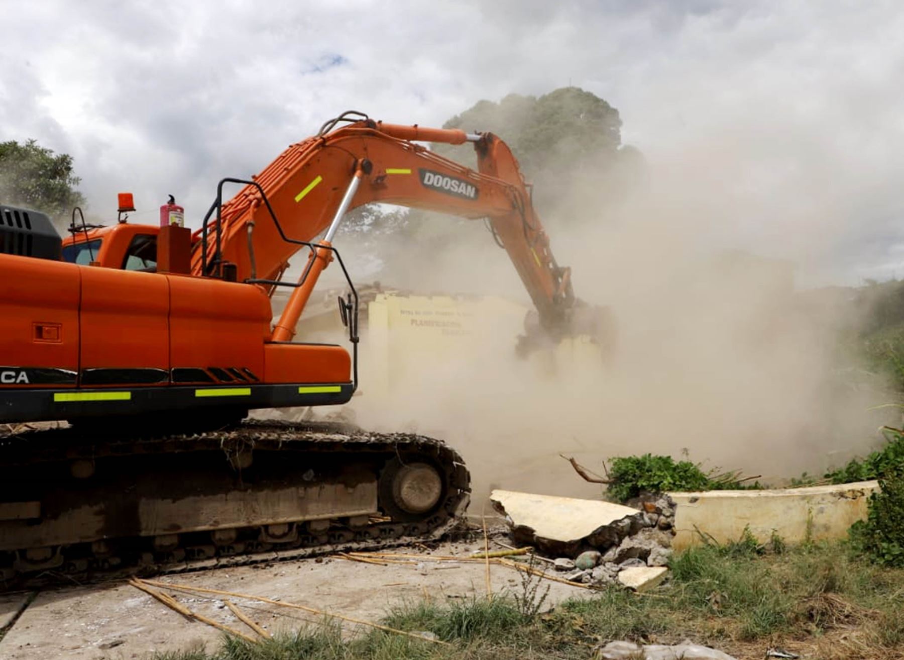 Se iniciaron los trabajos de construcción del nuevo centro de salud del distrito de Malcas, ubicado en la provincia de Cajabamba, en Cajamarca. La obra demandará una inversión de más de S/ 10 millones. ANDINA/Difusión