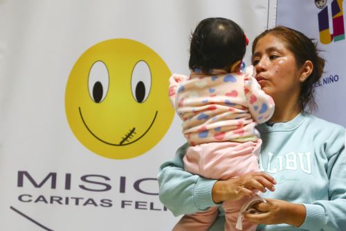 Cincuenta niños con labio fisurado y paladar hendido serán operados sin costo por el Instituto Nacional de Salud del Niño (INSN) de Breña.

Foto: ANDINA/Eddy Ramos