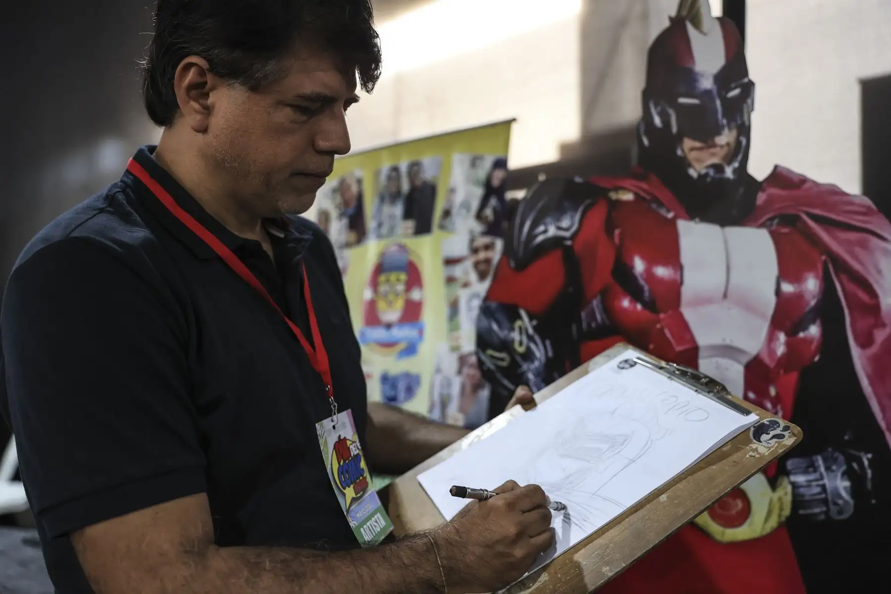 El Día del Cómic Festival se realiza en Campo de Marte con la presencia de miles de personas amantes de los cómic y de todas las edades. Artistas nacionales y extranjeros así como cosplayers participan de este importante festival. Foto: ANDINA/Jhonel Rodríguez Robles