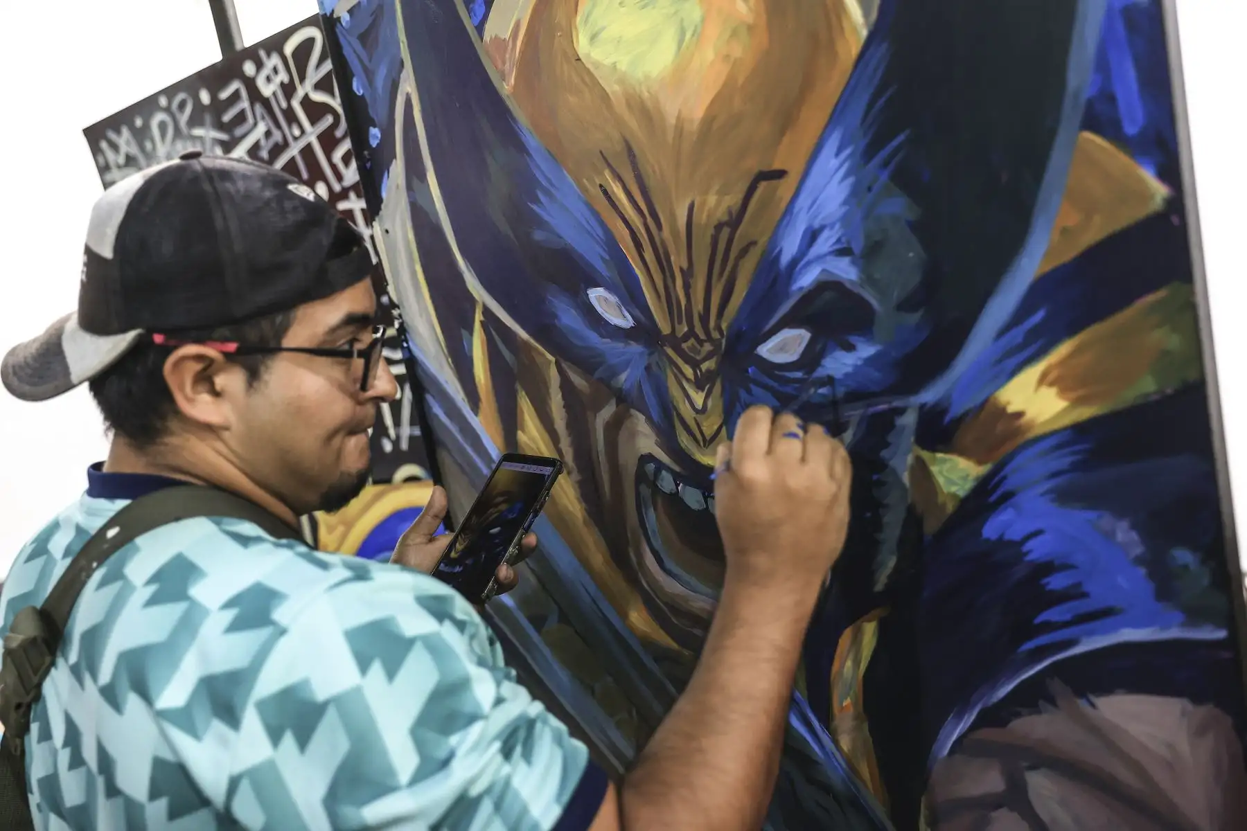 El Día del Cómic Festival se realiza en Campo de Marte con la presencia de miles de personas amantes de los cómic y de todas las edades. Artistas nacionales y extranjeros así como cosplayers participan de este importante festival. Foto: ANDINA/Jhonel Rodríguez Robles