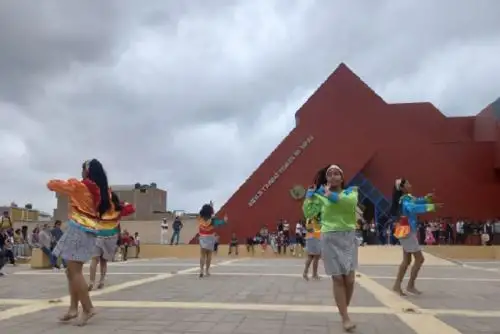Los museos Brüning, Tumbas Reales de Sipán, Sicán de Ferreñafe, Túcume, Huaca Rajada Sipán, Chotuna Chornancap y el monumento arqueológico Huaca Ventarrón (Pomalca), abrieron sus puertas para la atención desde las 9:00 a. m., con el único requisito de presentar el DNI en las boleterías.