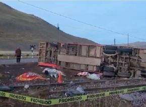 Suman 11 los fallecidos en el trágico accidente ocurrido esta madrugada en la región Puno.