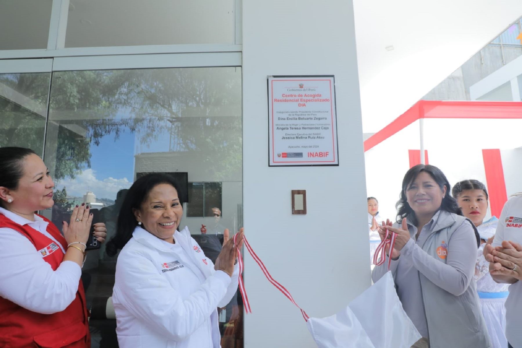 Ayacucho: ministra Teresa Hernández inaugura CAR para atención de madres adolescentes y gestantes