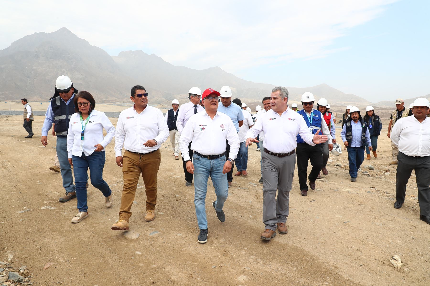 La infraestructura de disposición final para residuos sólidos se construye en el distrito trujillano de Huanchaco y estará lista en setiembre. Foto: ANDINA/Minam