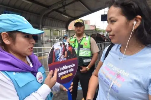 Metropolitano: 76% de encuestados está a favor de filas para mujeres, niñas y adolescentes. Foto: ANDINA/Difusión.