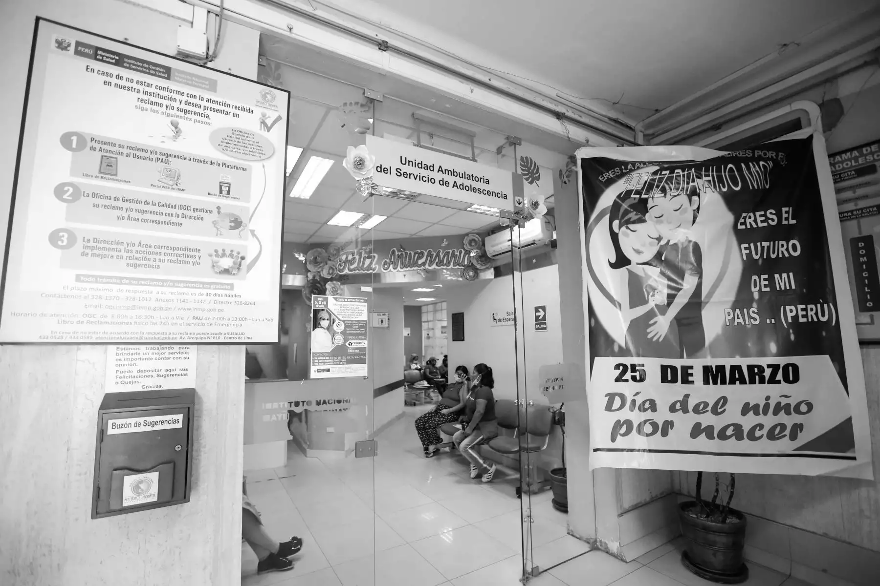 Esta es la Unidad Ambulatoria del Servicio de Adolescencia del Instituto Nacional Materno Perinatal (ex Maternidad de Lima), a donde acuden jóvenes adolescentes embarazadas para recibir orientación sobre su futuro como madres. Foto: ANDINA/Daniel Bracamonte