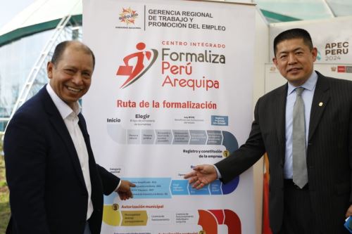 Ejecutivo inauguró "APEC Ciudadano: Formalízate Ahora"